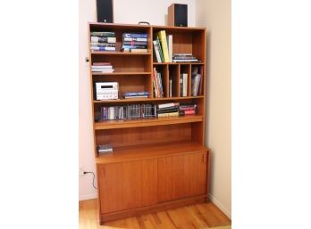 Great MCM Style Teak Wood Veneer Bookcase With 2 Sliding Cabinet Doors
