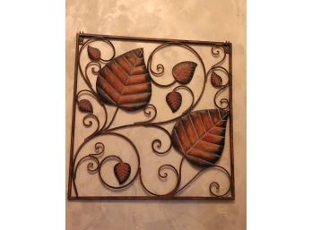 Metal Wall Decor With Leaf Pattern Design