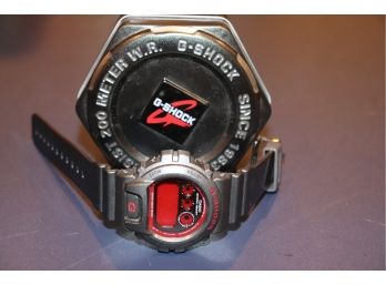 Grey G Shock Watch From Casio 200 Meter Water Resistant With Case And Booklet