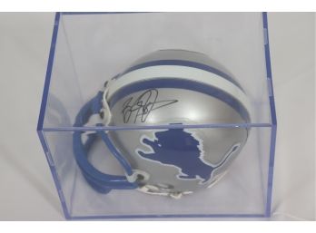 Barry Sanders Detroit Lions # 20 Autographed Mini Helmet With Collector's Case