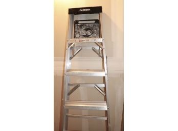 Husky 6 Foot Ladder