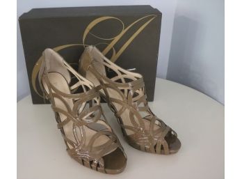 Enzo Angiolini  Womens Natural Patent Leather High Heels With Open Design  Size 8.5