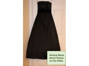 Beautiful Womens Evening Gown By Vicky Tiel With Velvet Side Panels Tulle Lining Made In Paris Size Smal