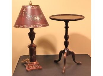 3 Legged Mahogany Duncans Phife Style End Table Small Tole Lamp With Painted Design