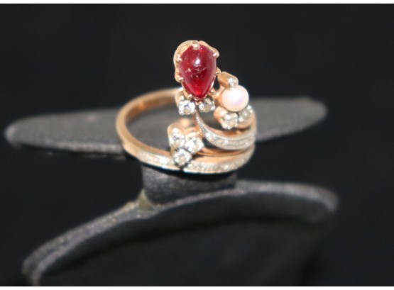 14K YG Ruby Diamond And Pearl Accent Ring Size 6.25