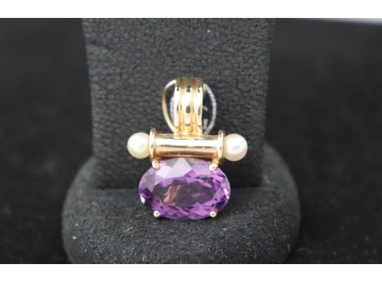 14K YG Pendant With Large Amethyst Stone And Two Pearl Accents