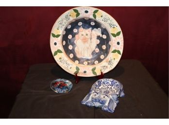 Large Decorative Terra Cotta Platter / Bowl With Hand Painted Cat Design & Art Glass Decorative Paperweight
