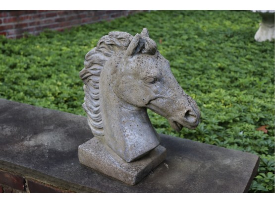 Cement Horse Head Outdoor Dcor