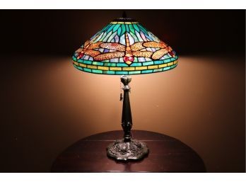 Tiffany Style Stain Glass Lamp With Dragonflies On Shade