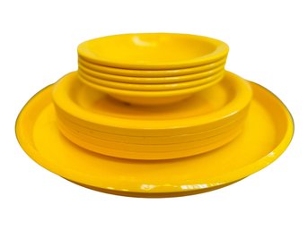 Vintage Yellow Plastic Plate Set