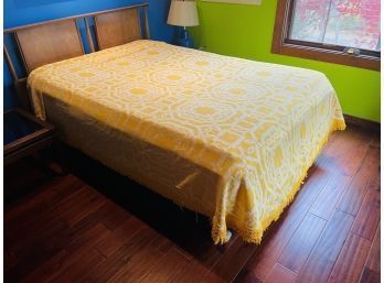 Vintage Queen Bedspread