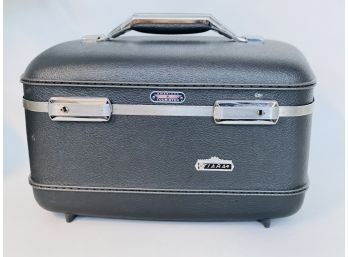 American Tourister 'Tiara' Travel Toiletries Suitcase