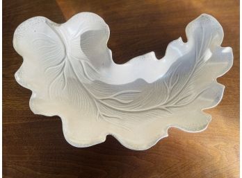 Large 1960s Ceramic Leaf Serving Dish By California