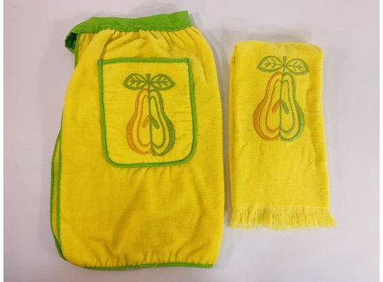 Vintage Sayco Terry Cloth Apron With Matching Kitchen Towel (California)