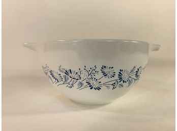 Vintage Petite White Pyrex Bowl