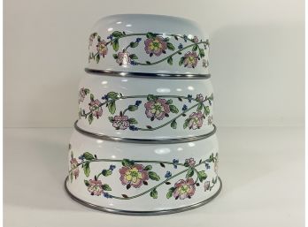 Vintage Enameled Nesting Bowls