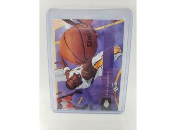 Kobe Bryant Upper Deck Card (2006) #84