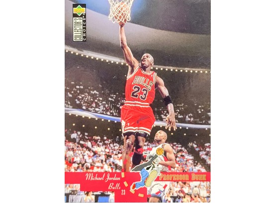 Michael Jordan 1995-96 COLLECTOR'S CHOICE PROFESSOR DUNK #195 MICHAEL JORDAN