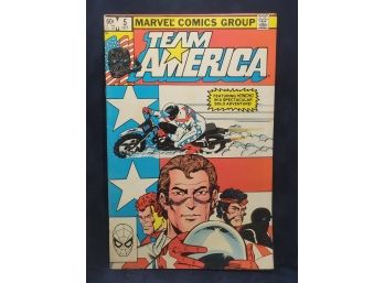 Team America 5 1982 - Good Condition / Bronze Age - Marvel Comics