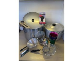 Assorted Lot Of Kitchen Items
