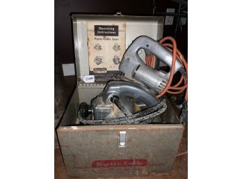 Porter Cable Circular Saw With Unmarked Jigsaw