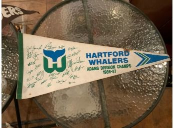Vintage Hartford Whalers Pendant Flag