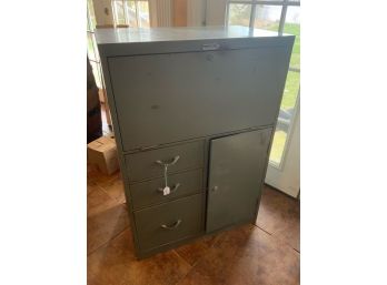 Challenger Steel Filing Cabinet/Desk