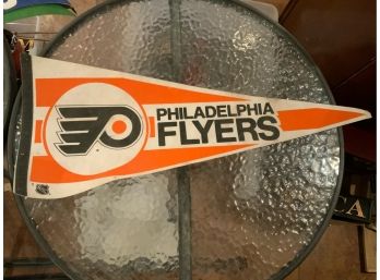 Vintage Philadelphia Flyers Pendant Flag