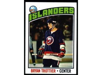 1976-77 Bryan Trottier Rookie Hockey Card
