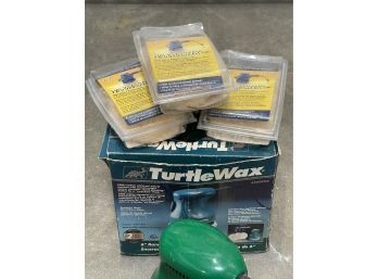 Turtle Wax Polisher With Extra Pads
