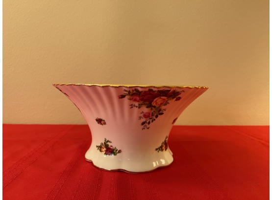 Royal Albert Old County Roses Fluted Bowl