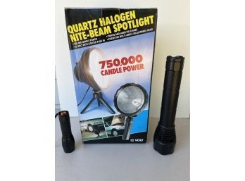 Quartz Halogen Nite Beam Spotlight, Bell Howell Zoom Light And Defiant Flashlight