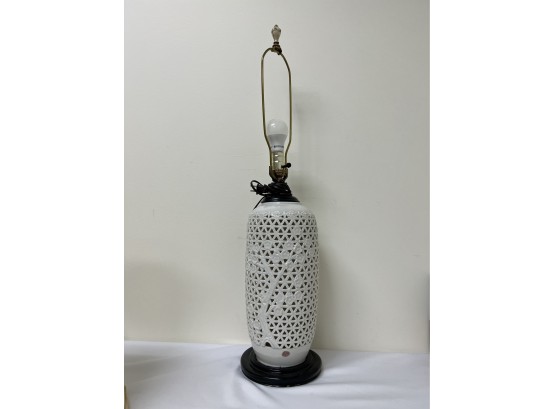 Seyei White Ceramic Lamp