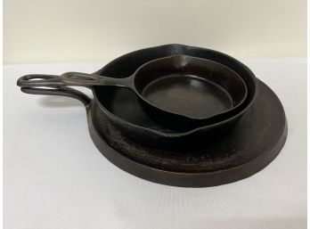 Wagner Ware & Griswold Cast Iron Pans