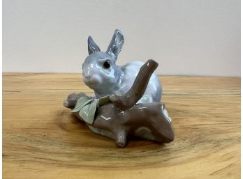 Lladro Bunny Figurine