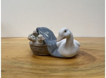 LLadro Duck And Ducklings