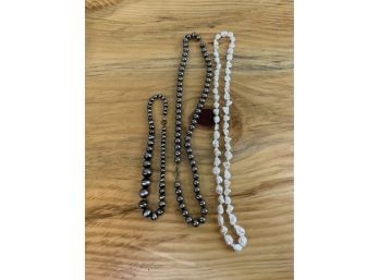 Vintage Lot Of Necklaces