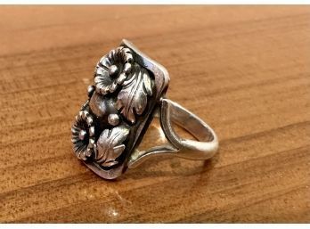 Vintage Sterling Floral Ring