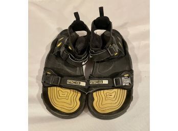 Nike Air Deschutz Sandal ~ Size 7