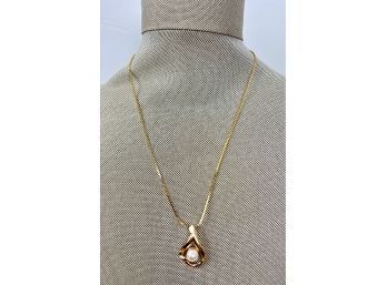 14K Yellow Gold Necklace With Designed Cultured Pearl And Diamond Pendant