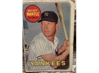 1969 Topps #500 Mickey Mantle Last Name In Yellow-Yankees