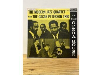 The Oscar Peterson Trio: At The Opera House