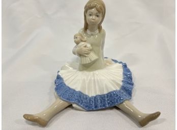 D'Art.SA Girl Figurine