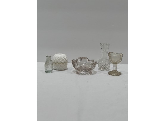 5 Piece Set Of Glassware