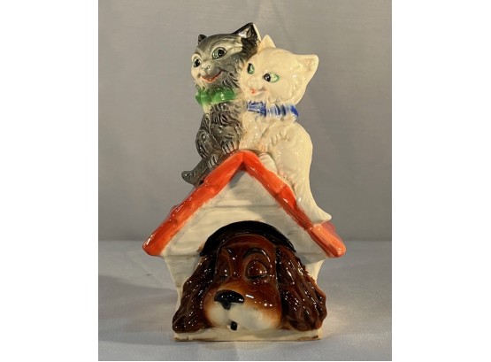 Vintage Goebel Dog House With Cats Coin Bank