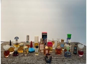 Set Of 25 Perfume Bottles