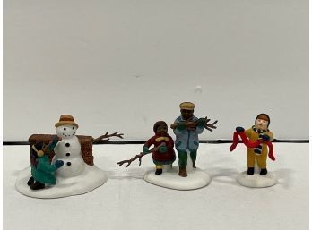 Department 56 Heritage Village Collection 'playing In The Snow' Set Of 3 Accessories