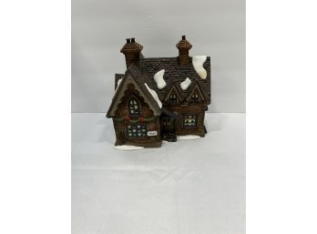 Department 56 'Barmby Moor Cottage'