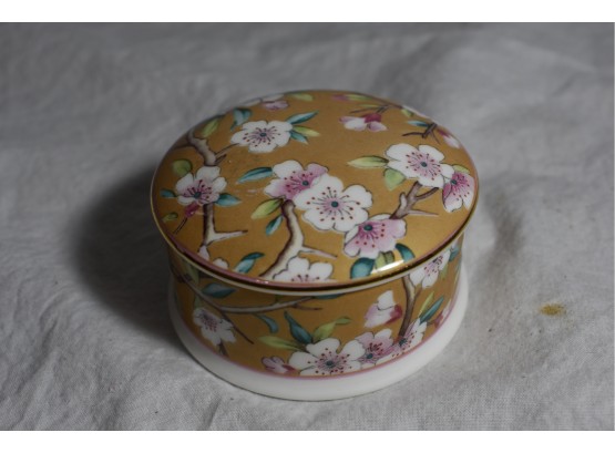 Decorative Wedgewood Ceramic Trinket Box