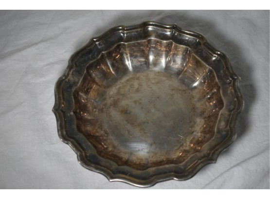 An Early American Silver Plated Bowl In The Chippendale Design By Maker Reed And Barton